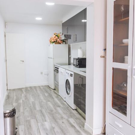 Apartamento Cerca Del Pilar Zaragoza Bagian luar foto