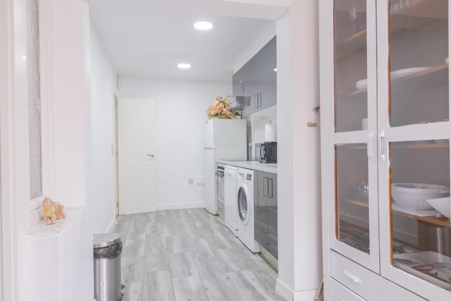 Apartamento Cerca Del Pilar Zaragoza Bagian luar foto