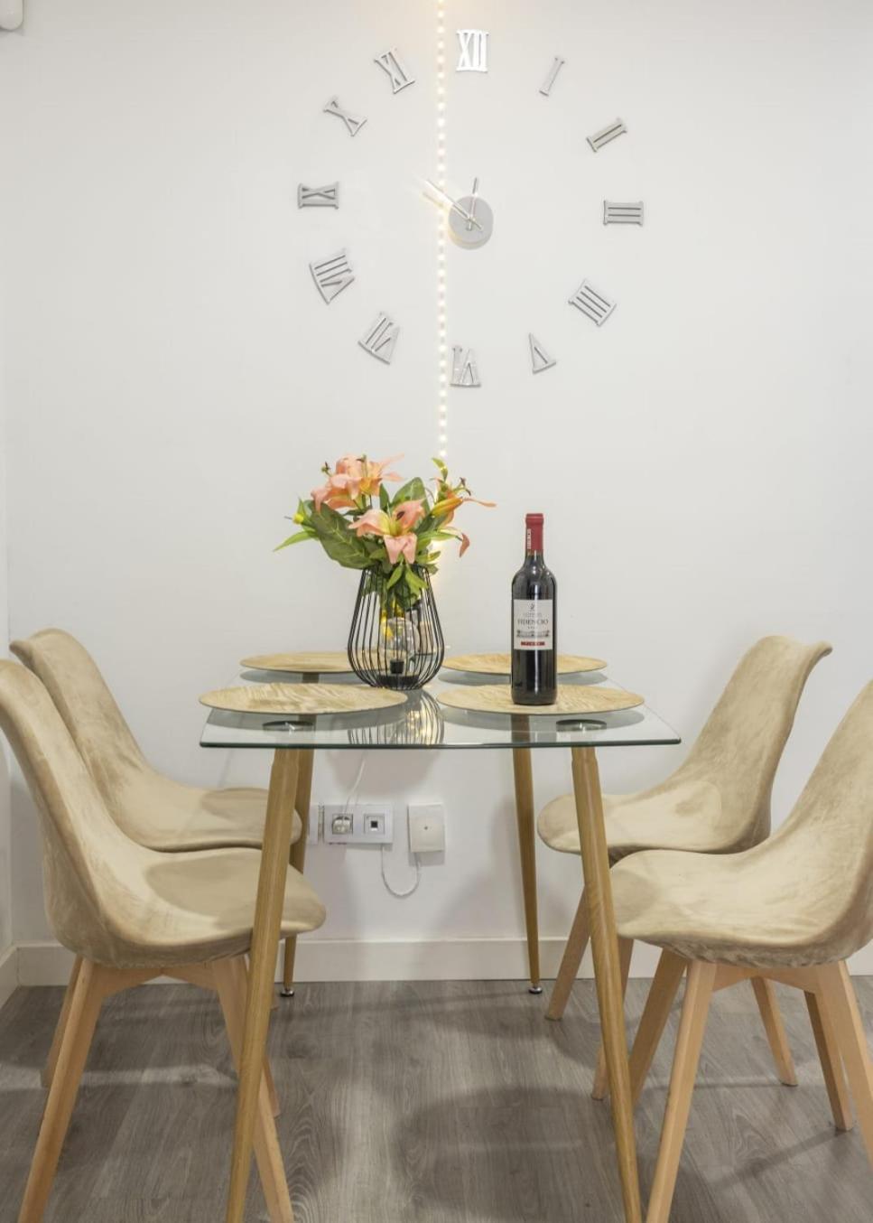 Apartamento Cerca Del Pilar Zaragoza Bagian luar foto